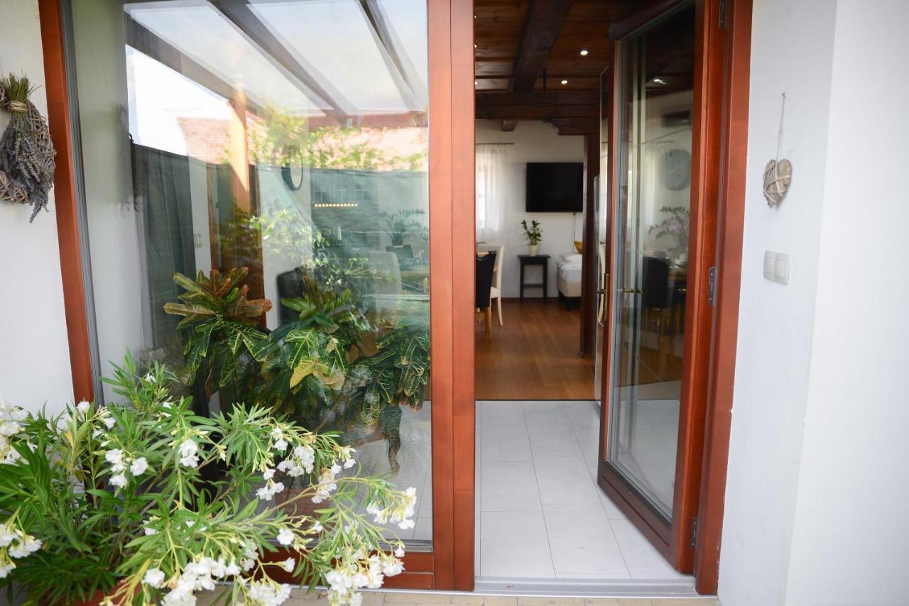 Somos Apartman Ráb Exteriér fotografie